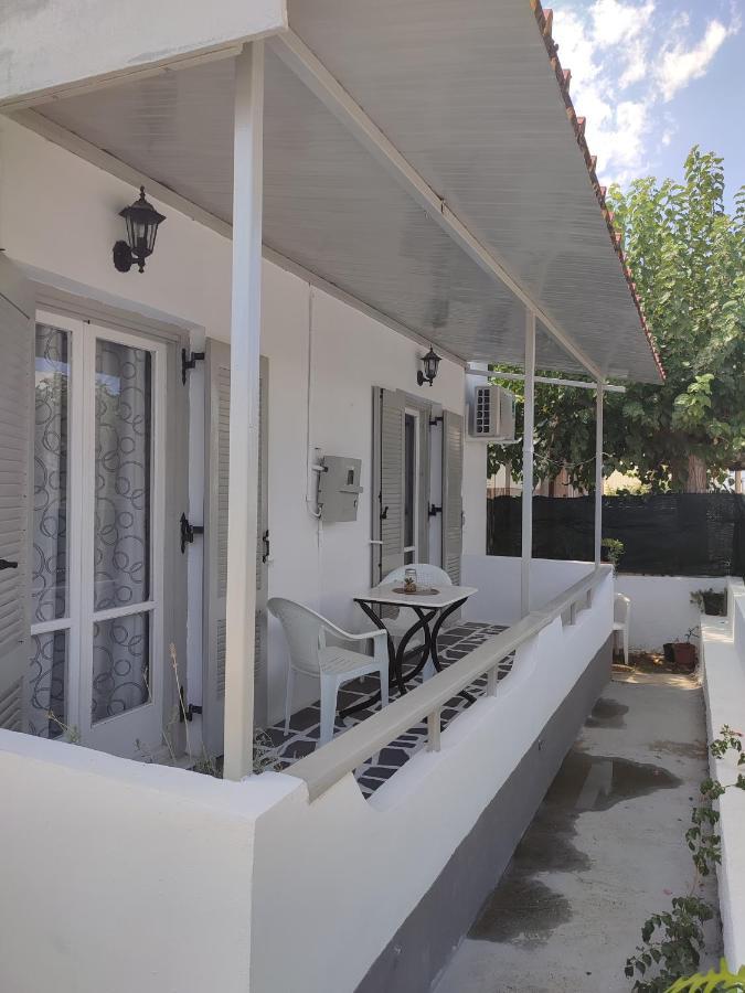 Victory'S House, 3Min Walk To Skala'S Sandy Beach Екстериор снимка